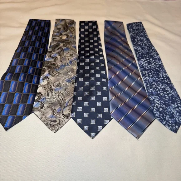 Jos. A. Bank and more Blue and Gray Silk and Linen Tie Collection Set of 5 ties - Picture 2 of 14